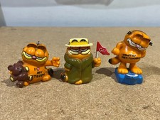 3 x VINTAGE GARFIELD FIGURES -