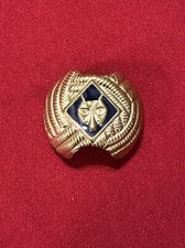 Cub Scout BSA Navy Gold Wolf Metal Necker Slide Boy Scouts of America 7452