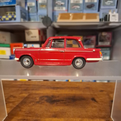 Vanguards triumph herald 43 - vanguards,