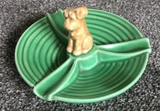 Sylvac 1667 Rare Dog on Dish Propeller
