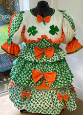 PANTOMIME DAME COSTUME - CHEST
