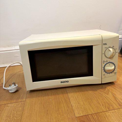 Sanyo s105aw 20l - em-s105aw, white