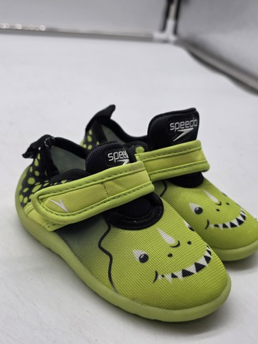 Speedo water shoes kids size - kids,