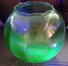 Vintage Hand blown Uranium Green Glass Fish Bowl type bowl VGC 5.3 inches tall 