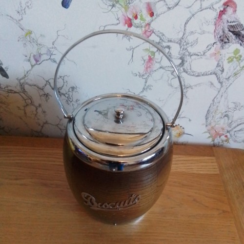 Vintage wooden biscuit - vintage,