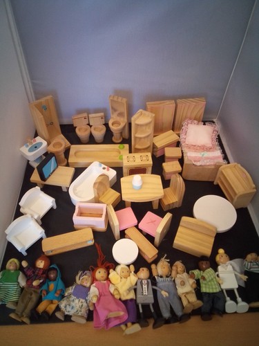 Dolls house wooden furniture - dolls,