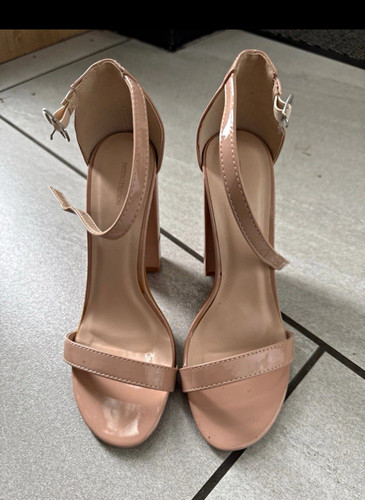 Prettylittlething beige patent - prettylittlething,