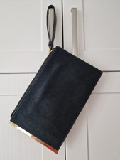 Black Faith Handbag Corner