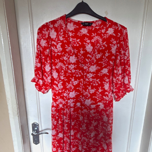 Tesco size red white - 14, floral
