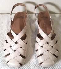 Earth Origins Sandals 9.5W