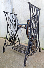 Vintage Singer Sewing Machine Stand – Antique Cast Iron Table Base - CAN DELIVER