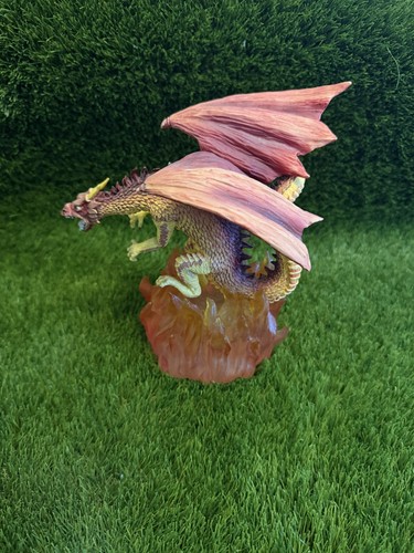 Land the dragons medium - of,