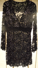 BUTLER AND WILSON BLACK LACE DRESS WITH LONG TAPERED SLEEVES - SIZE L