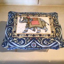 Wedgwood - Bone China - BLUE ELEPHANT - Divided Card Box & Lid - Including Cards