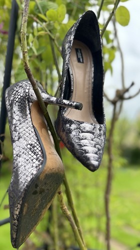 Zara collection silver leather - zara,