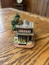 Lilliput Lane Fresh Bread