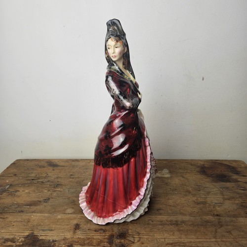 Rare royal doulton mantilla - rare,