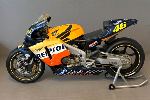 Minichamps valentino rossi 46 - valentino,