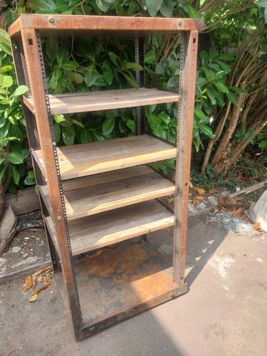Mobile workshop shelves - mobile,