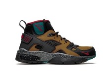 Nike Air Mowabb NXN Olivia Kim