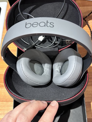Beats dre b0500 - dr.,