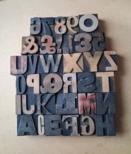 Vintage WOODEN Letterpress PRINTING BLOCKS 4.2cm High. Choose Your Letter.