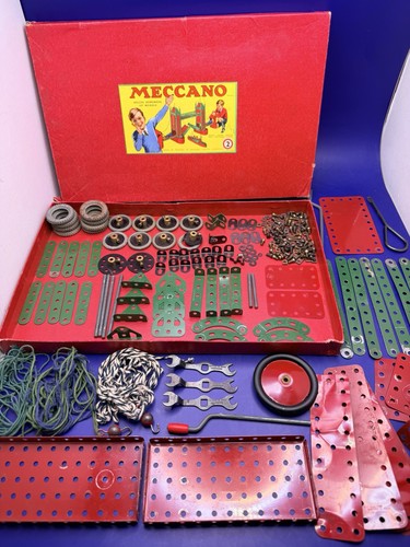Vintage meccano erector set - meccano, 1