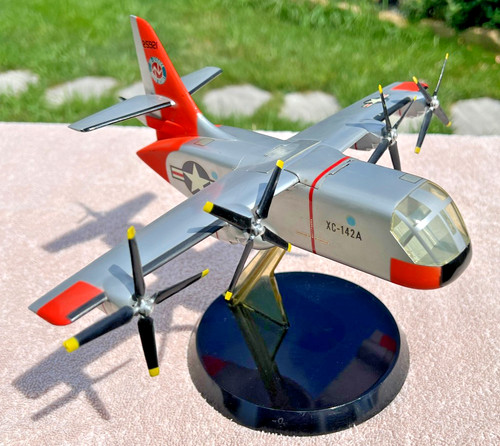 Topping models 142a - models, xc-142a