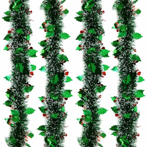 Green holly leaf - green, berry