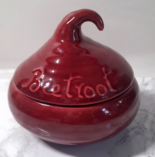 Vintage ceramic beetroot - vintage,