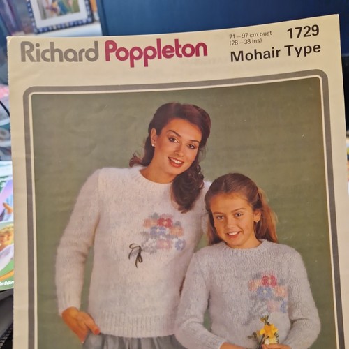 Poppleton 1729 knitting