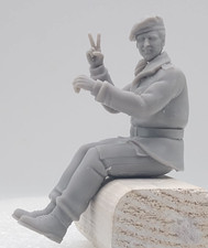 #780-1/16-SOLID RESIN-BRITISH
