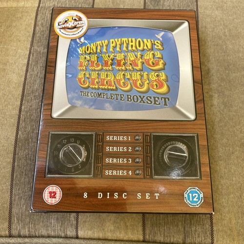 Monty python flying circus - monty,