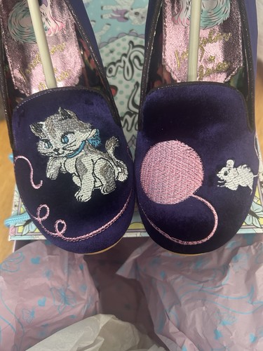 Irregular choice fuzzy peg - irregular,