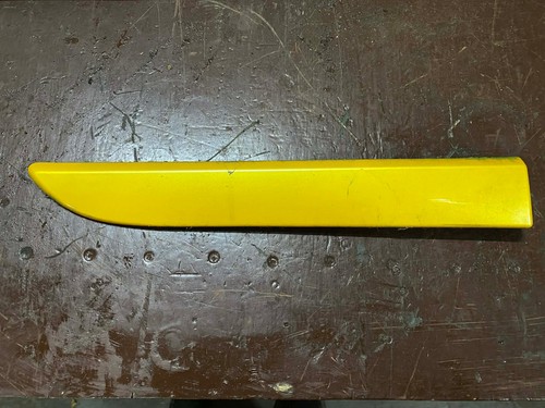 Quarter trim strip - quarter,