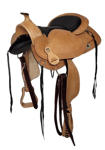Western treeless saddle - treeless,