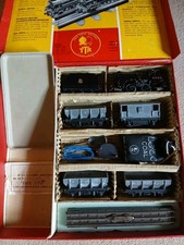 Trix Twin 766 Operating Dump Wagon Set Boxed With Instructions.