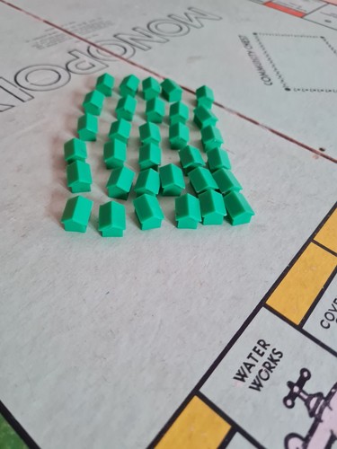 1960 monopoly set houses - of,