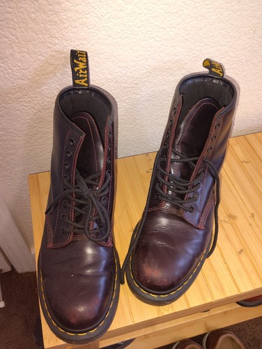 Doc martens size slip - 9,