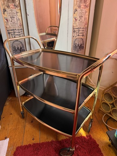 Vintage drinks trolley - drinks,