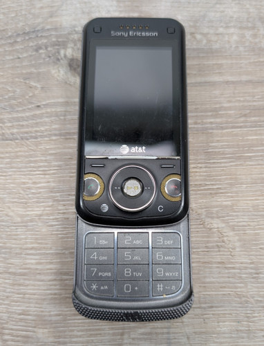 Sony ericsson vintage cell - ericsson,