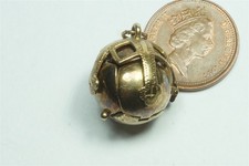 GOOD QUALITY VINTAGE ENGLISH GOLD & SILVER MASONIC ORB / CROSS FOB CHARM 