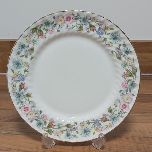 Aynsley wild tudor - aynsley, tudor"