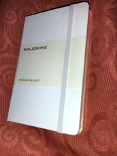WHITE MOLESKINE SQUARED