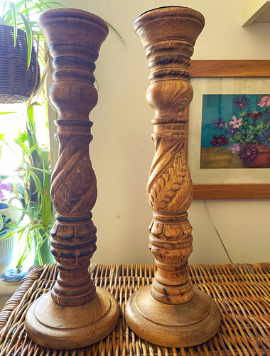 Pair large traditional carved - pair,