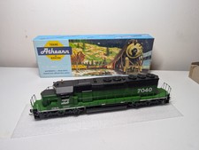 Athearn Locomotive SD 40-2 Burlingon Northern Ref 7040 Trains In Miniature HO A6