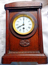 ANTIQUE OAK MANTLE CLOCK With