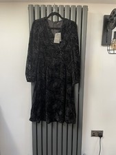 Bnwt New Designer bruce