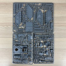 1 LEMAN RUSS STRIKE TANK HORUS