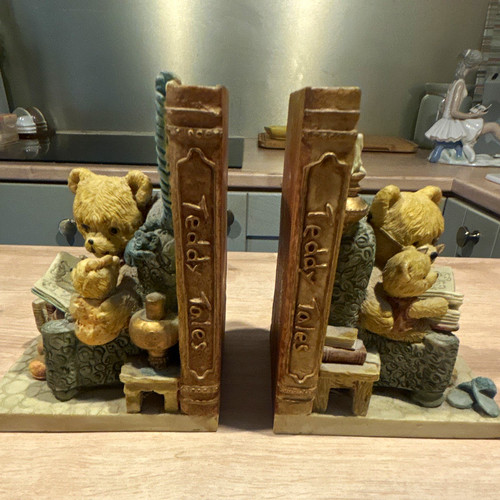 Teddy tales resin - teddy,